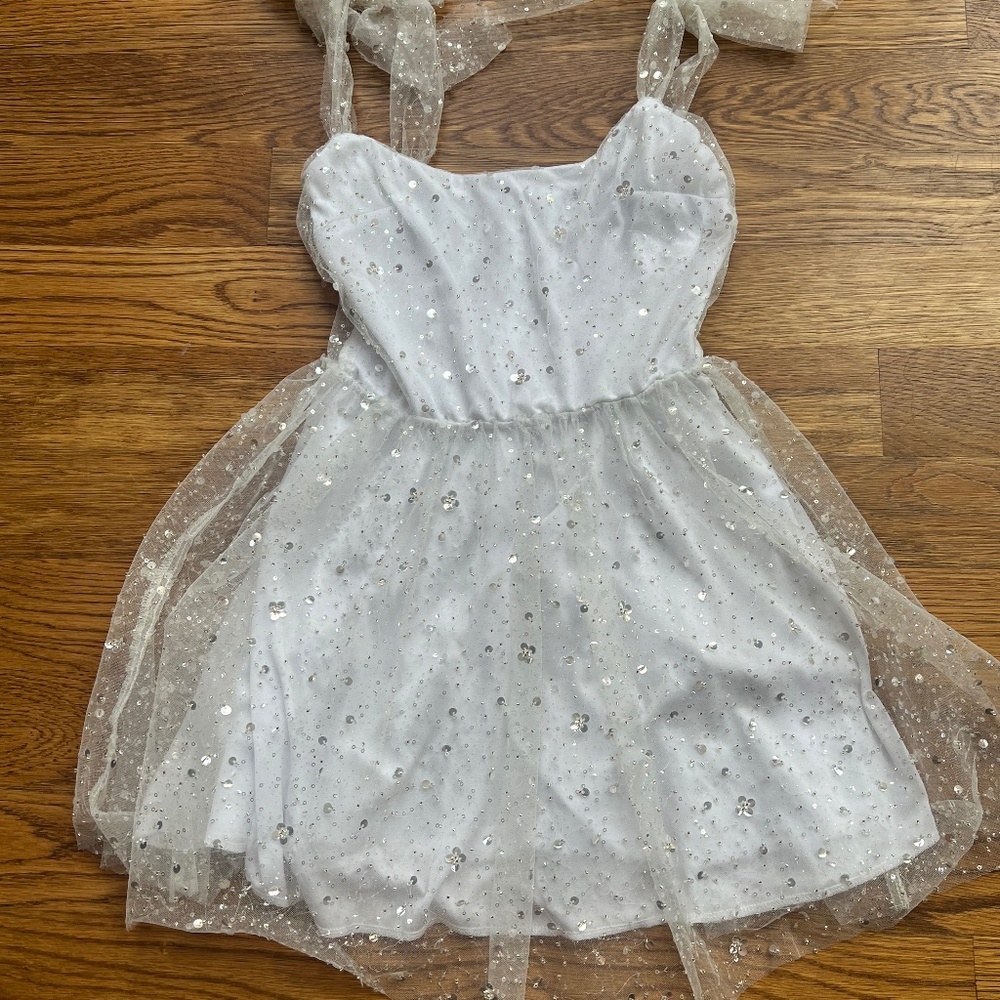 Lucy in the Sky White w Sequin Overlay Mini Dress | Size M | Sparkly Party Dress